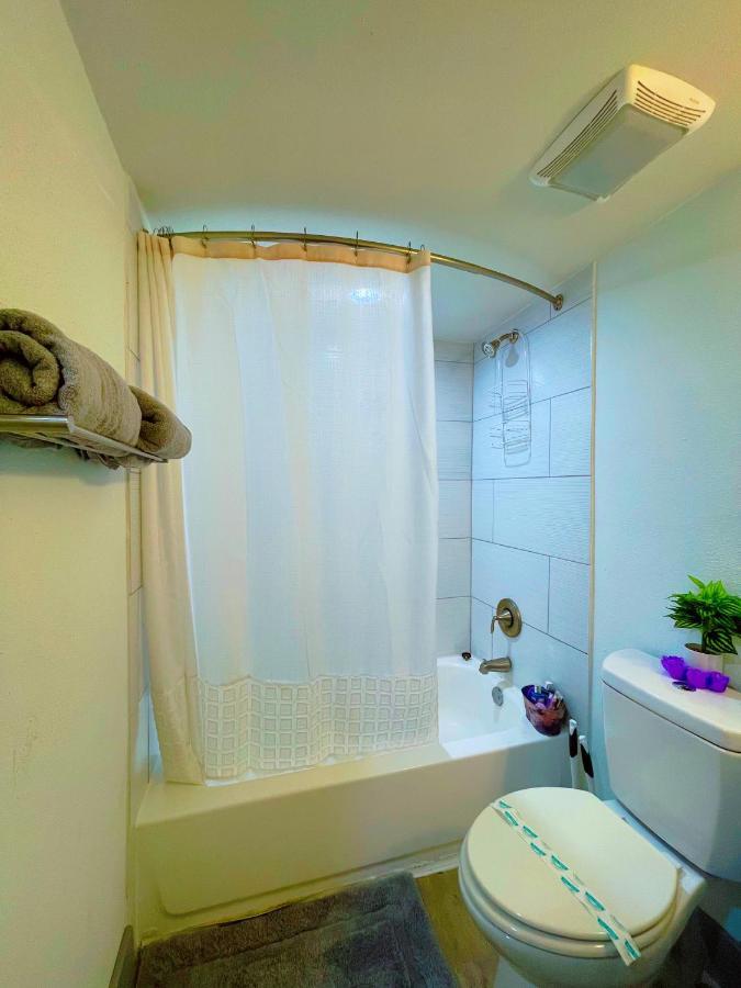 Modern Santorini Suite Houston Nrg Tmc Luxurious Walkable Exterior photo