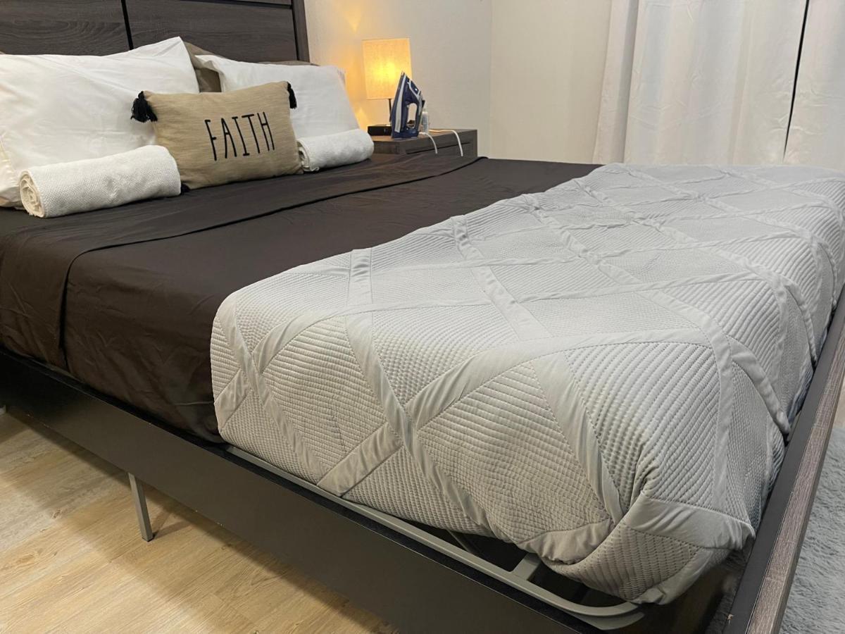 Modern Santorini Suite Houston Nrg Tmc Luxurious Walkable Exterior photo